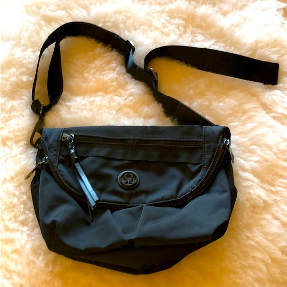 lululemon athletica Handbags - Lululemon purse / fanny pack black /crosssbody